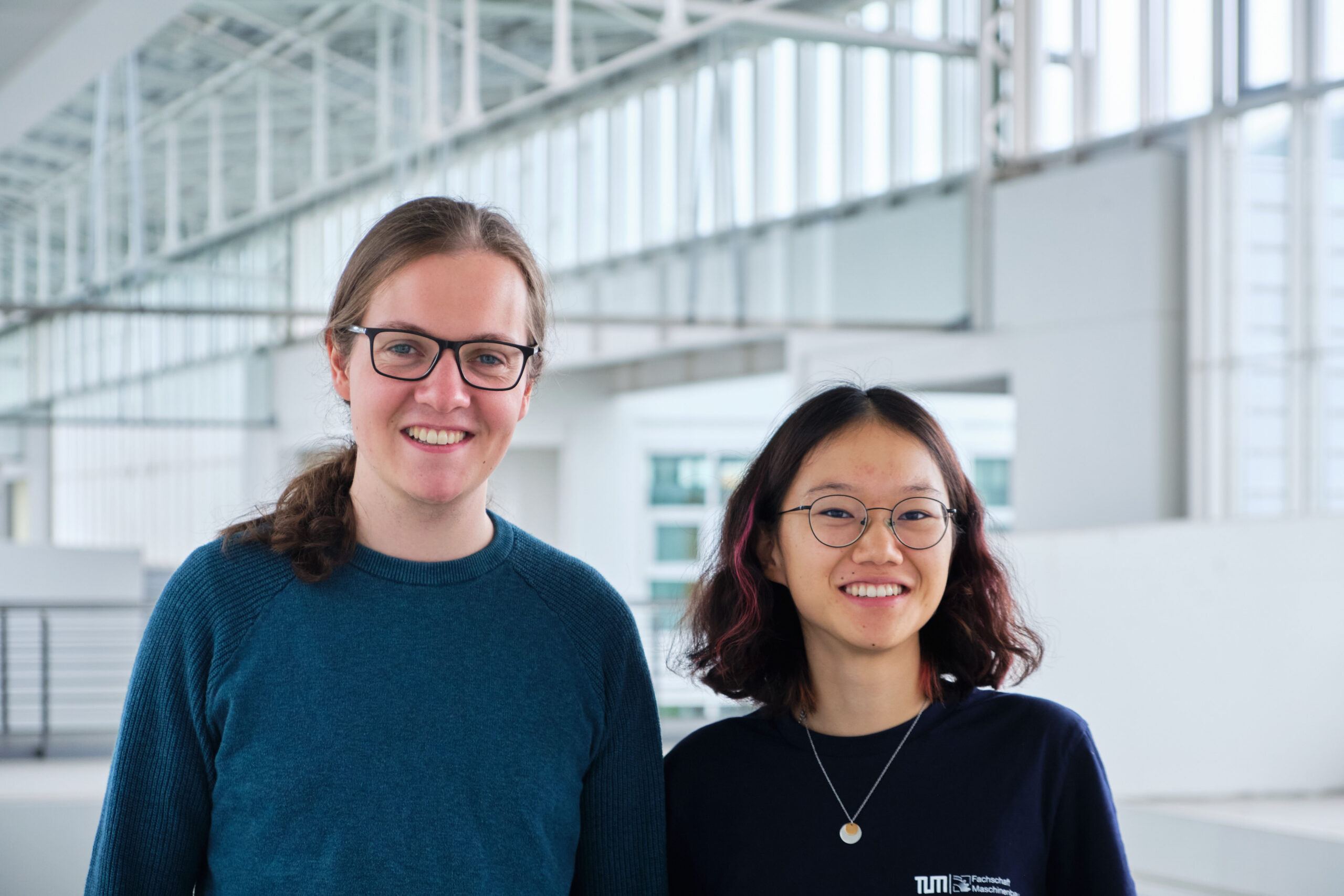 DSCF3225_edit_compressed Henri Hornburg und Paul Bachmann, die Leitung der Fachschaft Maschinenbau